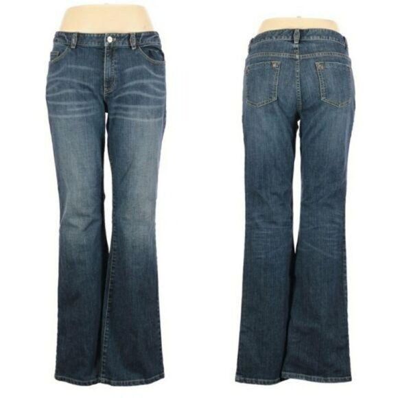 Elie Tahari Mid Rise Aged Dark Wash Bootcut Jeans 5 Pocket Metal Accents Size 14